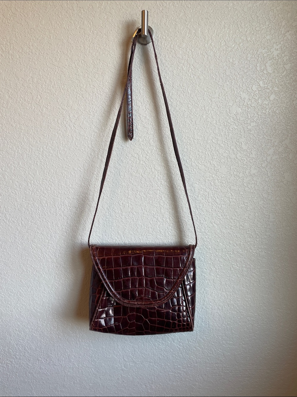 Vintage Lynn Stuart Corssbody Purse